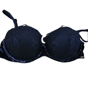 Pink Victoria's Secret 34C navy velvet bra WL145